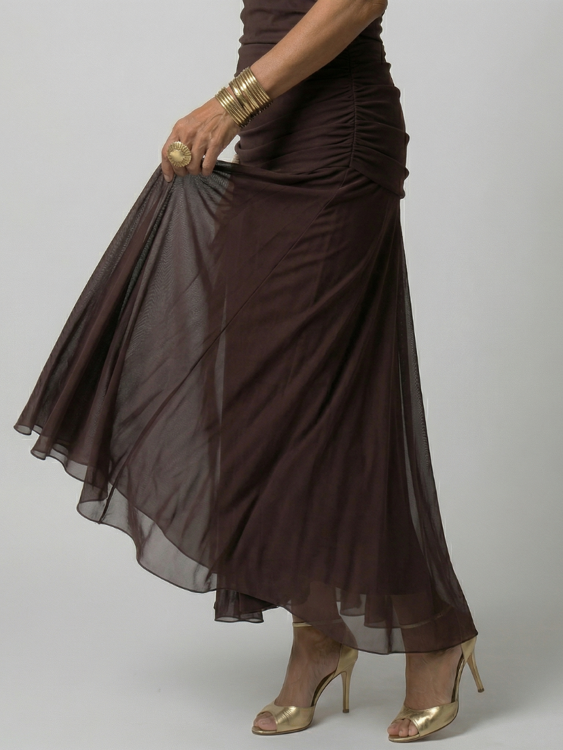 Calen | Midi Kleid mit schulterfreien Trägern
