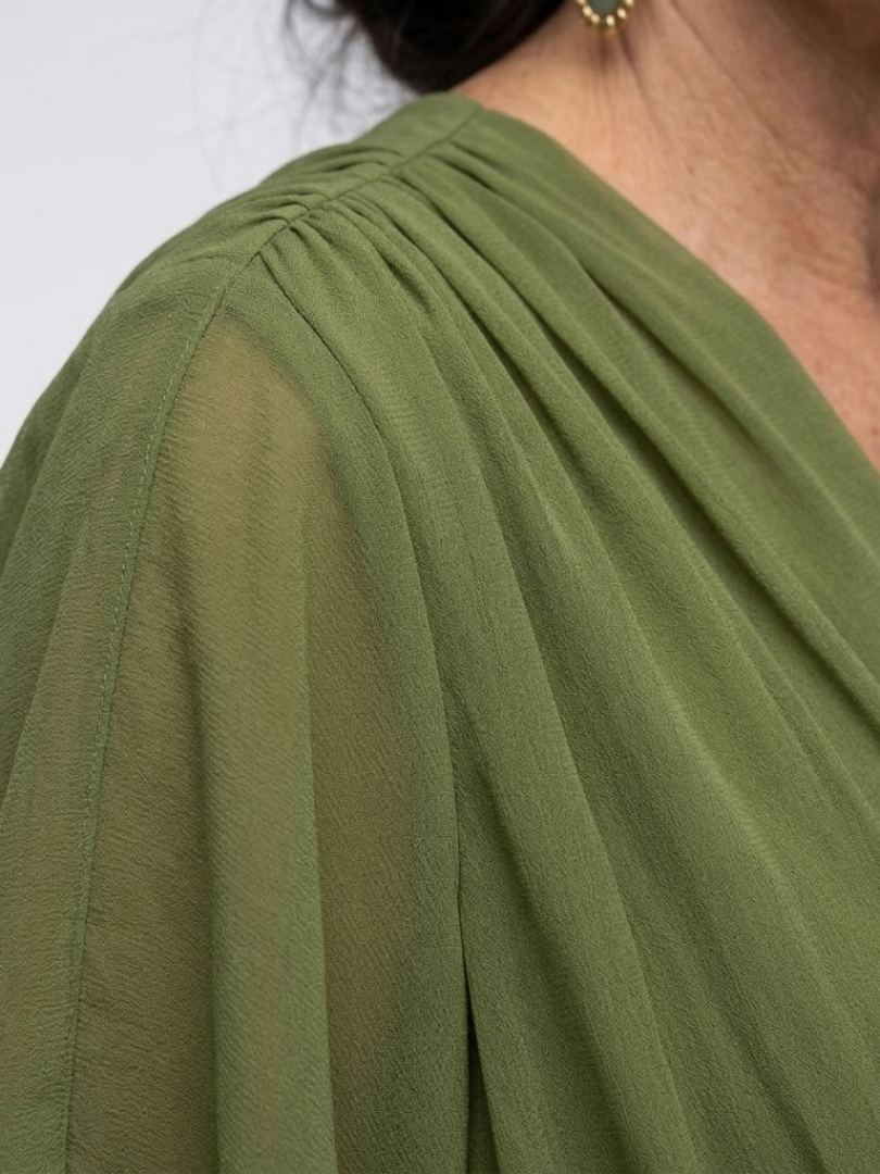 Elysia | Midikleid mit Wickeloptik und V-Ausschnitt mit Gürtel