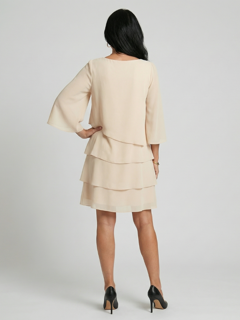 Della | Kleid mit ausgestellten Ärmeln und knielanger Länge
