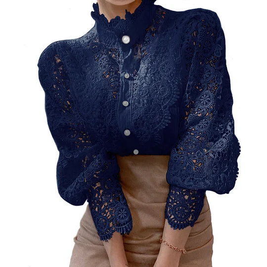 Tove | Langärmlige Bluse mit Spitze und Details