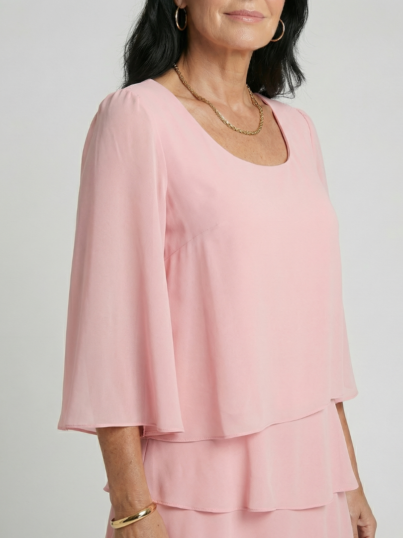 Della | Kleid mit ausgestellten Ärmeln und knielanger Länge
