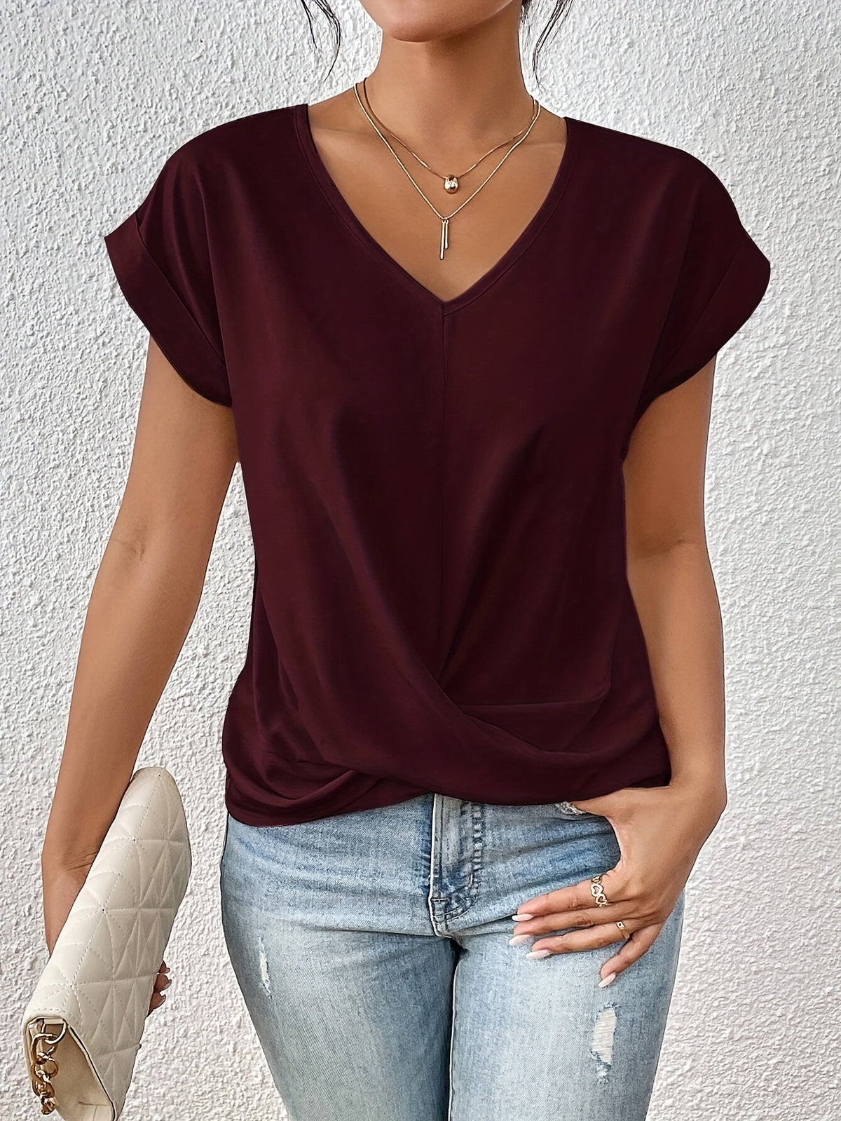 Liv | Lässiges T-Shirt mit Herz-Ausschnitt