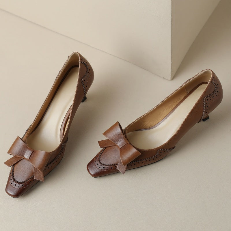 Célora Lederpumps mit Schleife