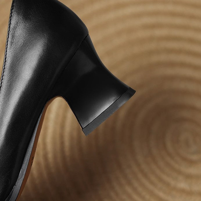Quadratische Lederstiefeletten Oriel