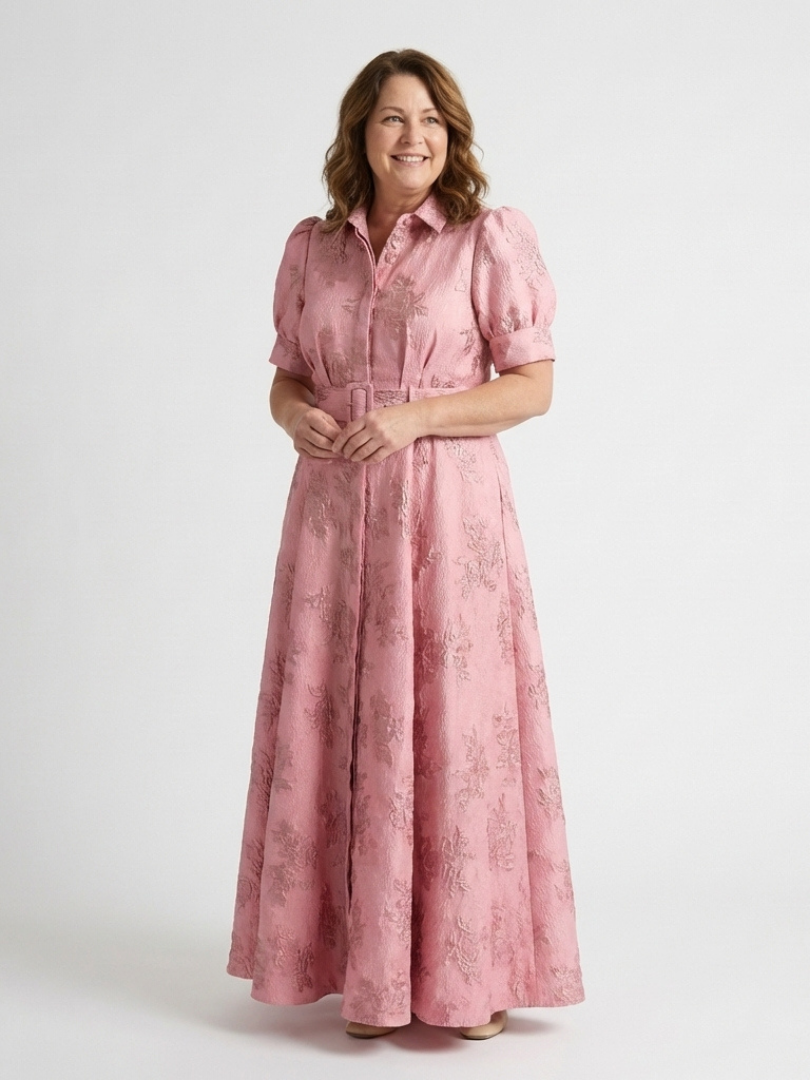 Xanthea | Maxikleid mit kurzen Ärmeln und texturiertem Blumen-Gürtel