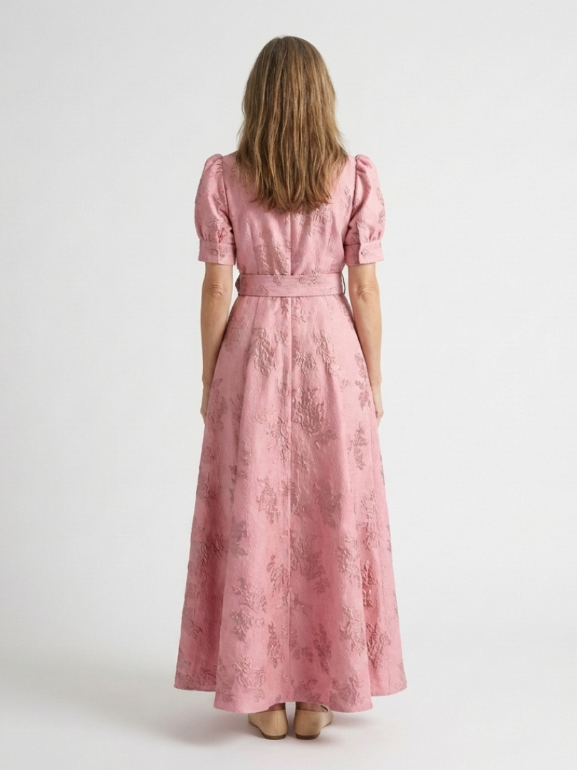 Xanthea | Maxikleid mit kurzen Ärmeln und texturiertem Blumen-Gürtel
