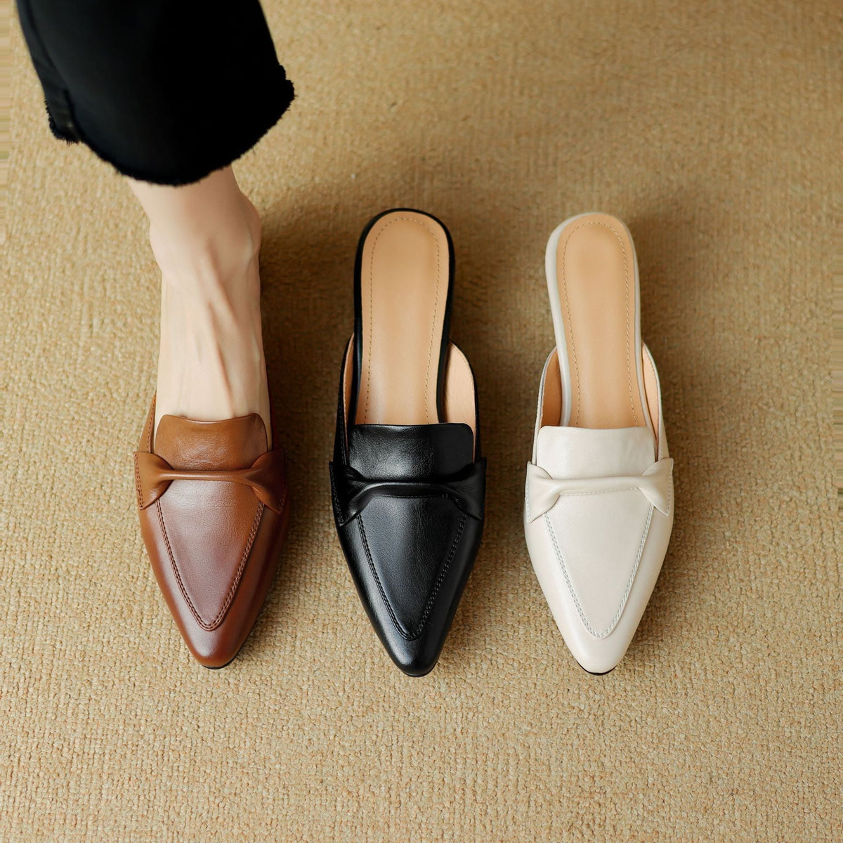 Spitze Leder-Mules Marloe
