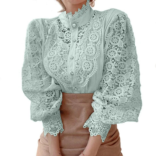 Tove | Langärmlige Bluse mit Spitze und Details