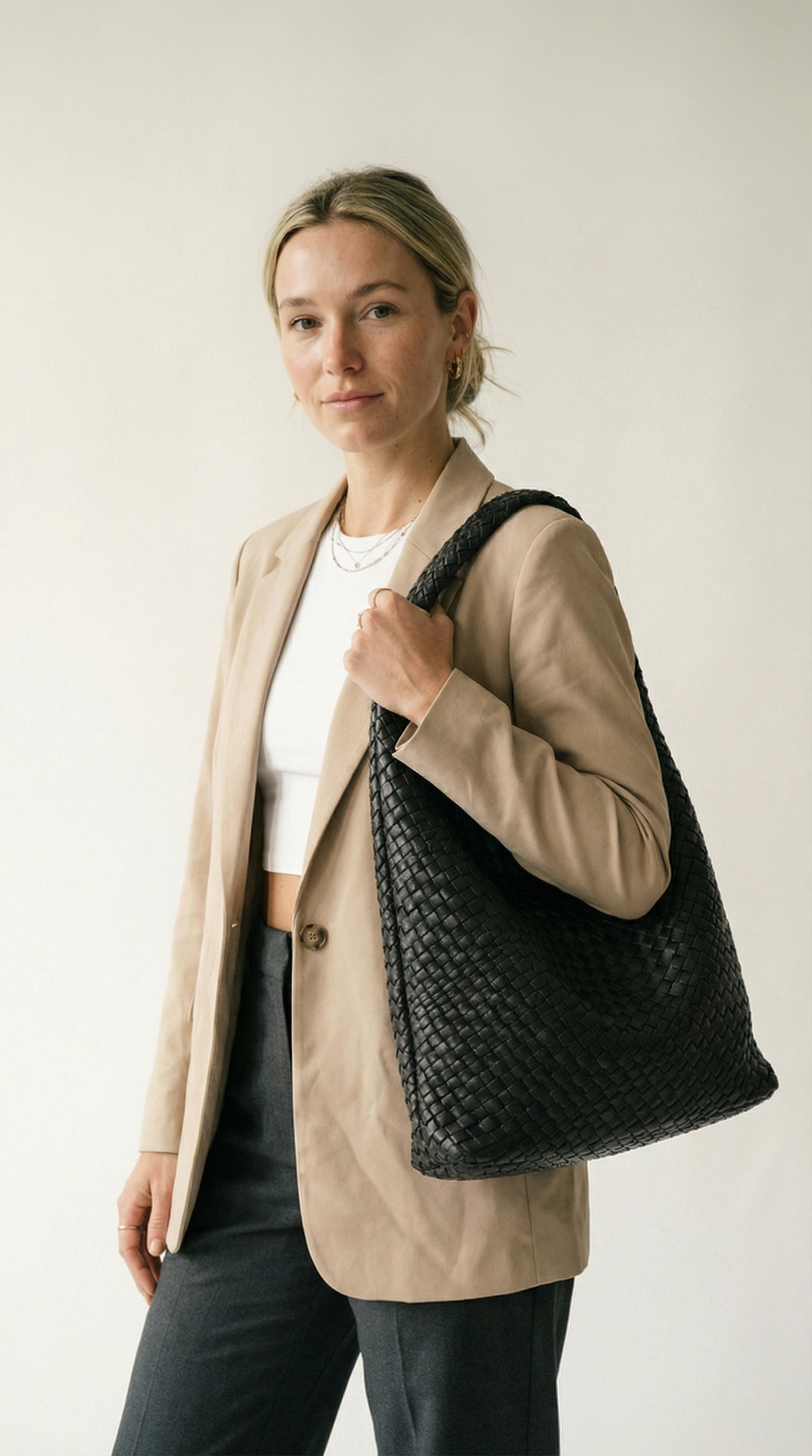 Elegante Geflochtene Hobo-Tasche
