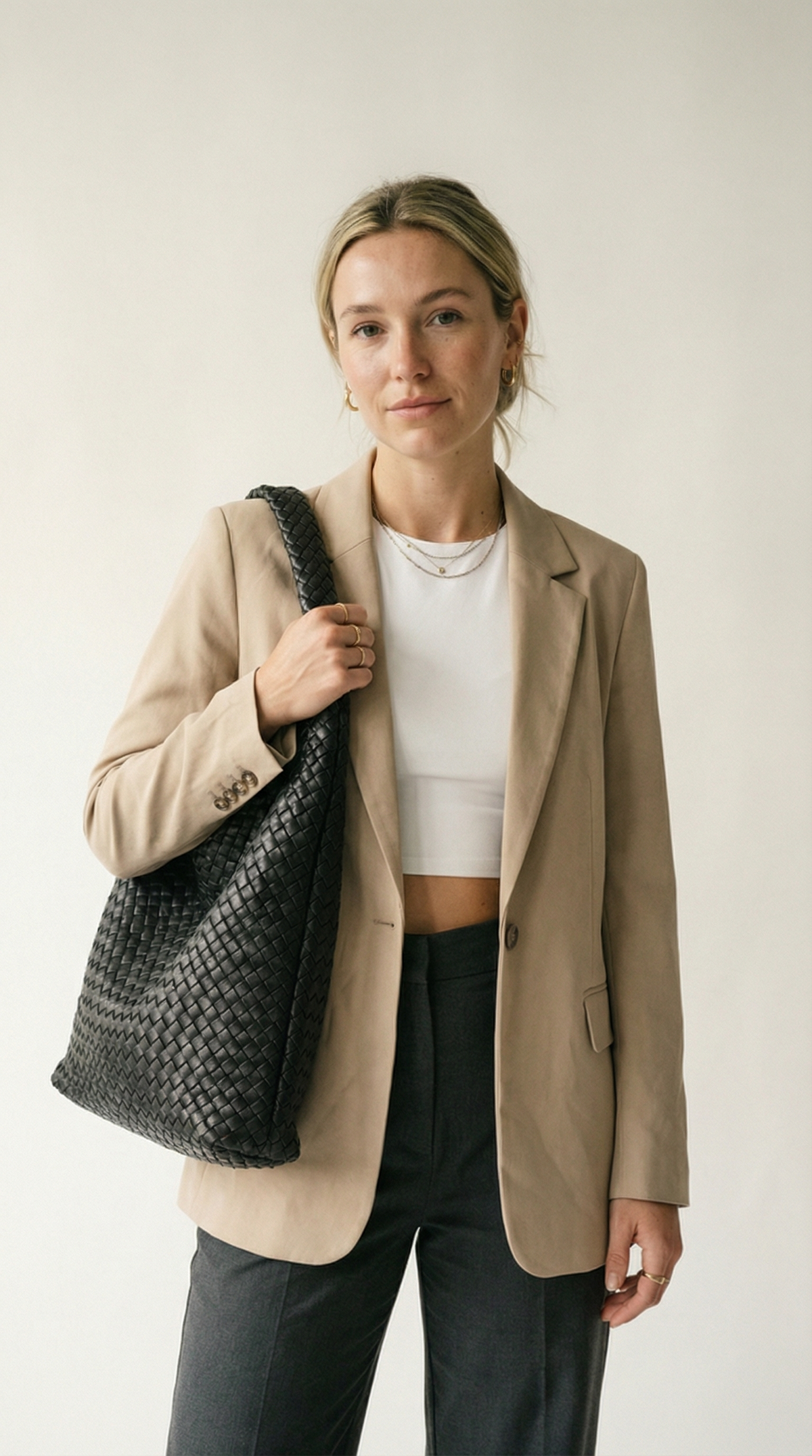 Elegante Geflochtene Hobo-Tasche